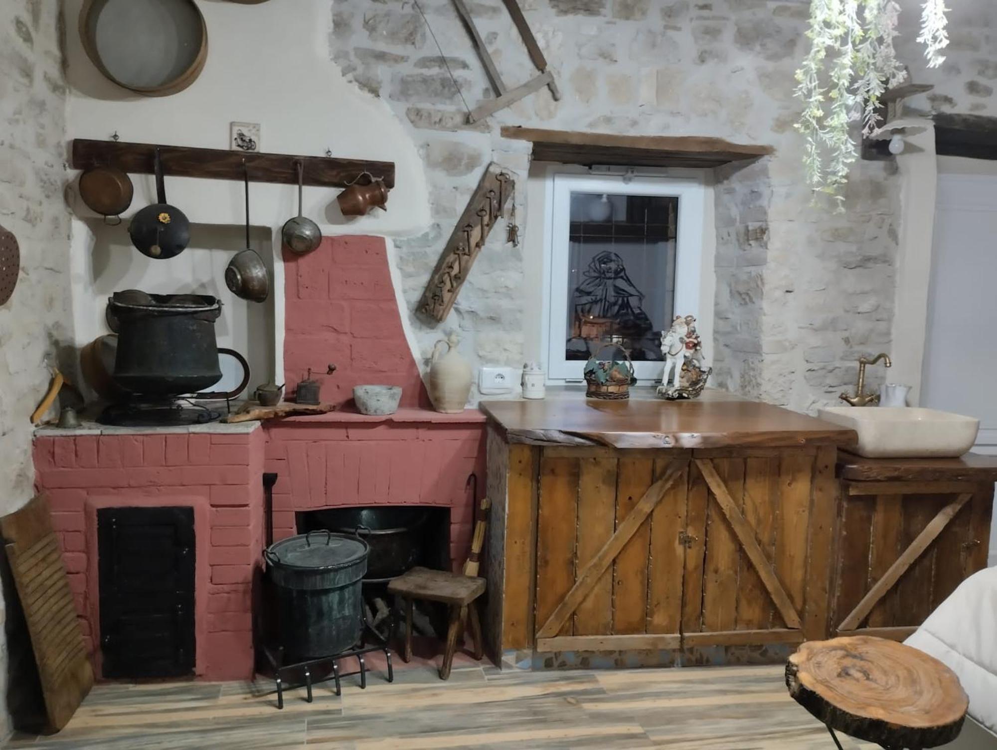Dimora Forgione B&B - Pietrelcina Exterior photo